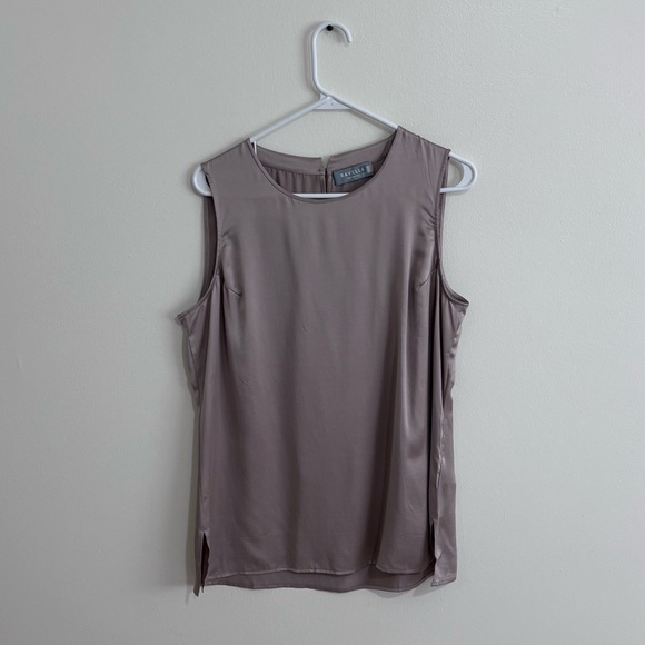 Ravella Giada Silk Shell Tank in Truffle size medium - Picture 4 of 7